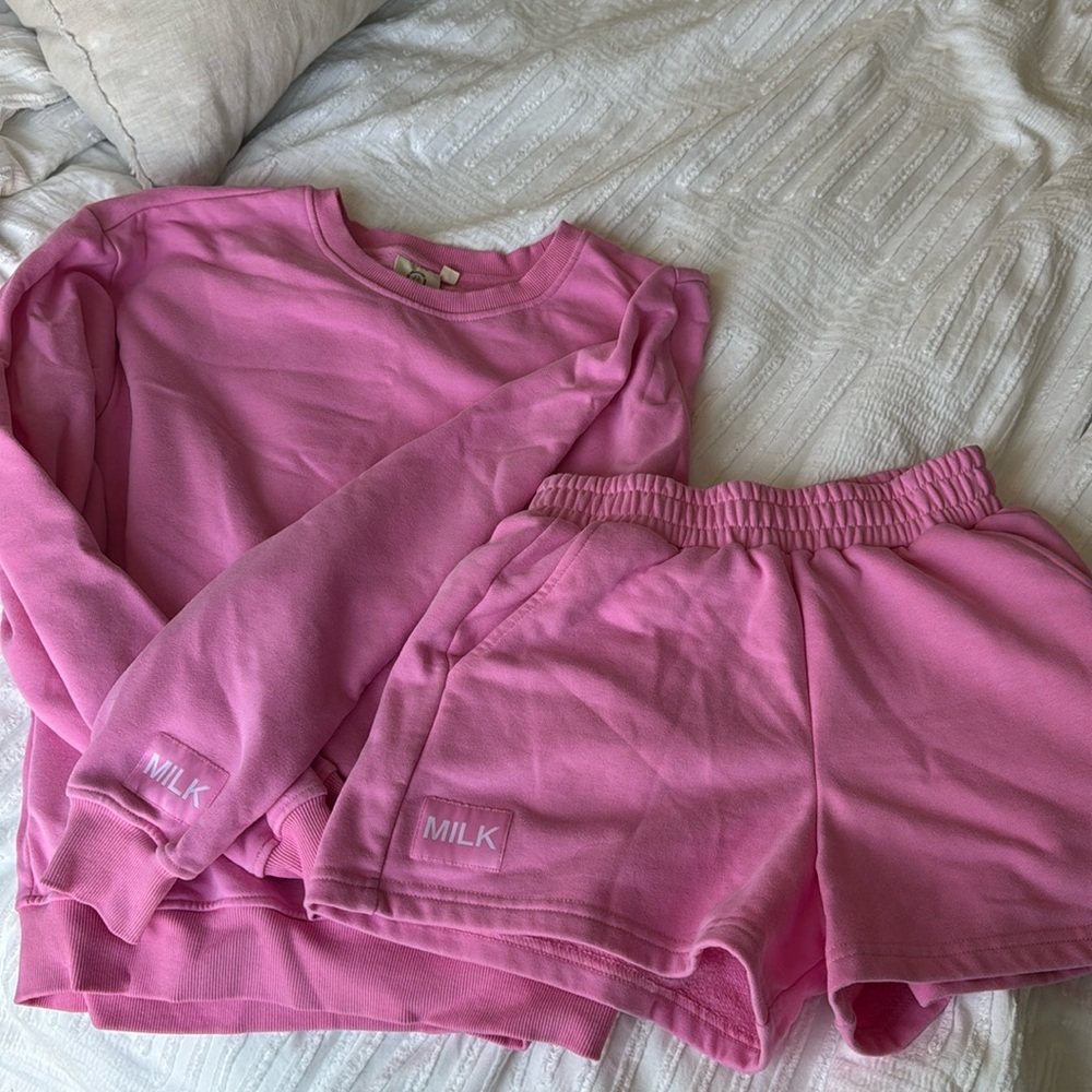 Milkstain Sweat Set